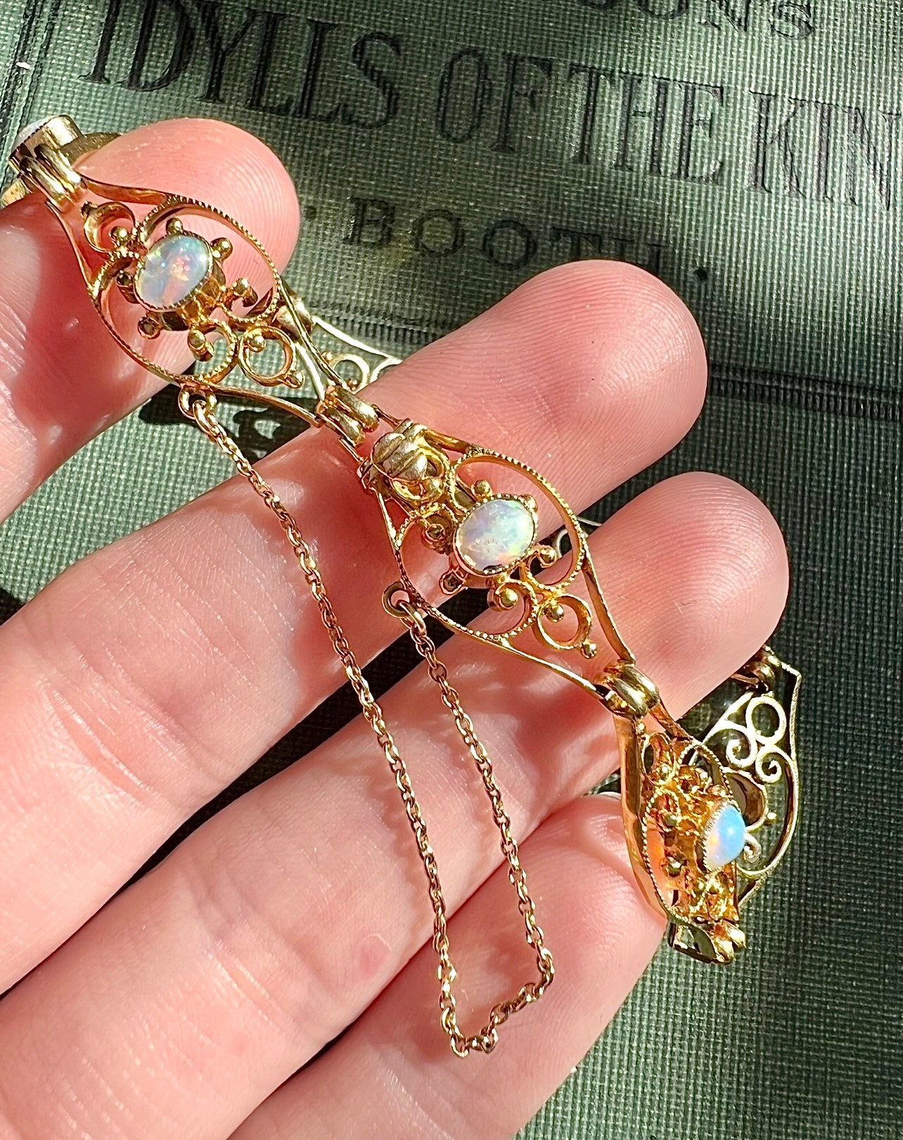 ANTIQUE • Art Nouveau 9ct Yellow Gold Filigree Australian Opal Bracelet