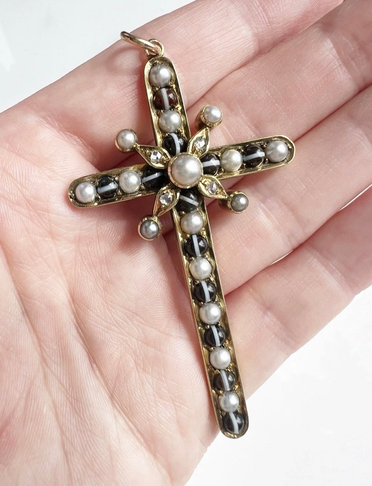 ANTIQUE • Victorian 14k Gold Banded Agate, Pearl & Rosecut Diamond Cross Pendant