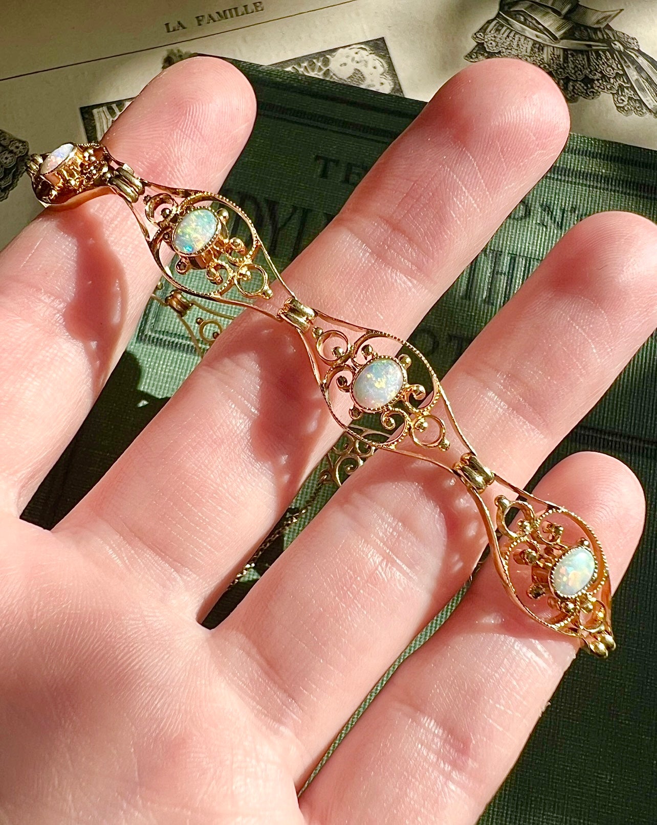 ANTIQUE • Art Nouveau 9ct Yellow Gold Filigree Australian Opal Bracelet