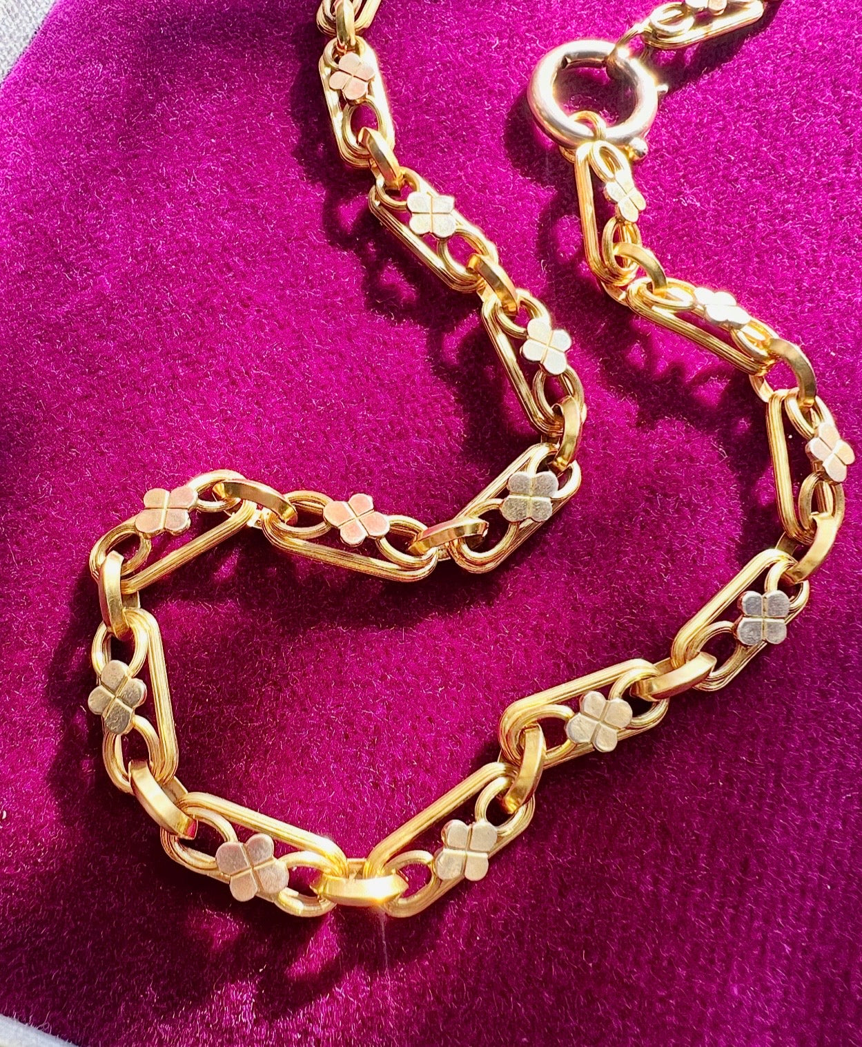 ANTIQUE • Victorian 14k Yellow Gold Ornate Book Chain Collar Necklace