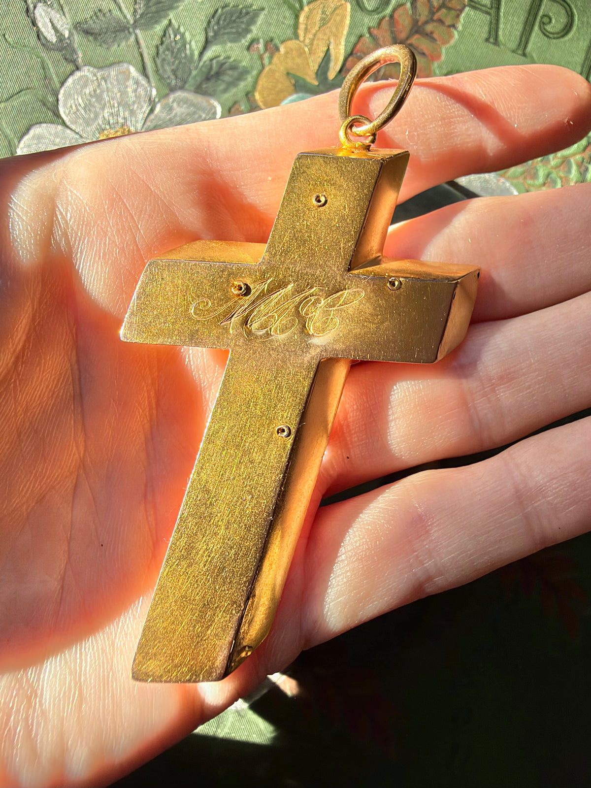 ANTIQUE • Victorian 14k Tri-Colored Gold Trompe-L’oeil 3D Perspective Cross Pendant