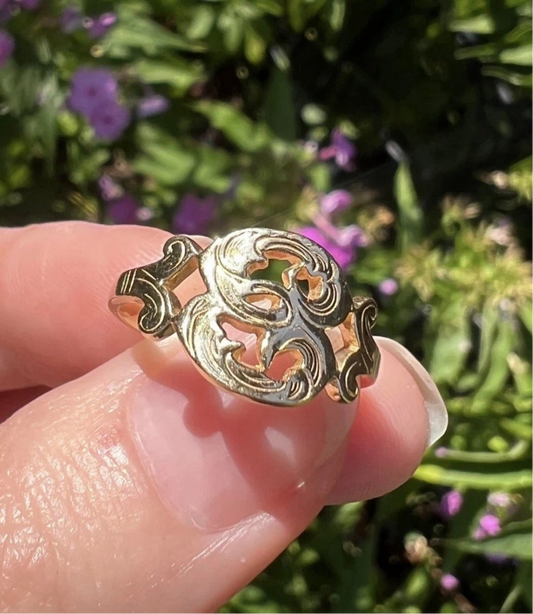 ANTIQUE • Art Deco 14k Engraved “E” Initial Ring Sz. 6.25