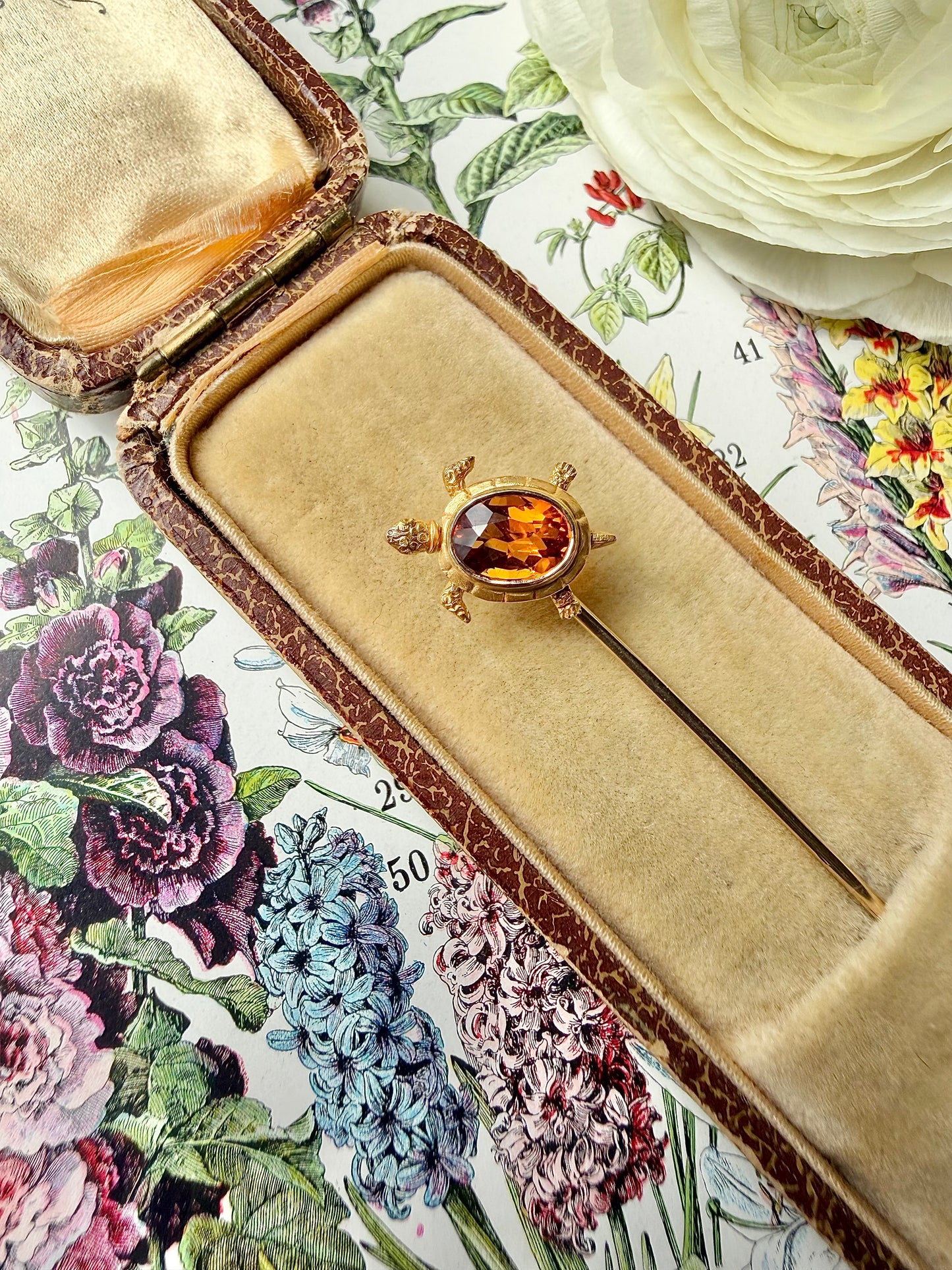 ANTIQUE • Art Nouveau 14k Yellow Gold w/ Madeira Citrine Turtle Stickpin