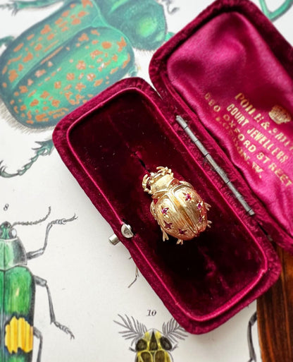 VINTAGE • Retro 14k Yellow Gold Gem-Set Scarab Beetle w/ Natural Rubies Brooch Pin