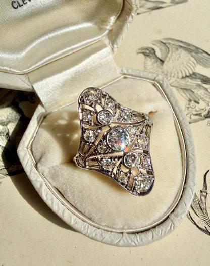 ANTIQUE • Edwardian Platinum Ring w/ Old European & Old Mine Cut Diamonds