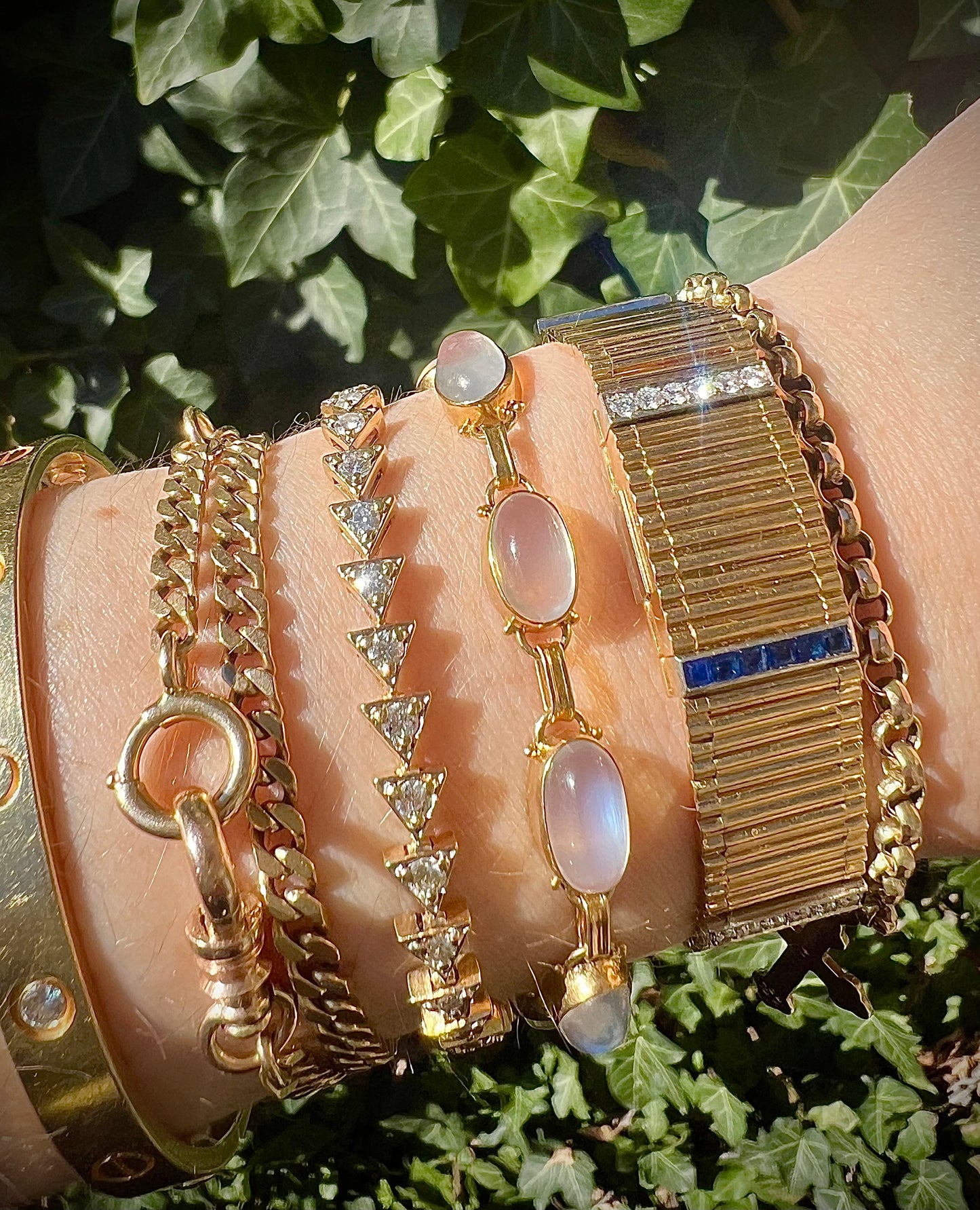 VINTAGE • Binder Bros. Mid-Century 14k Yellow Gold Moonstone Bracelet