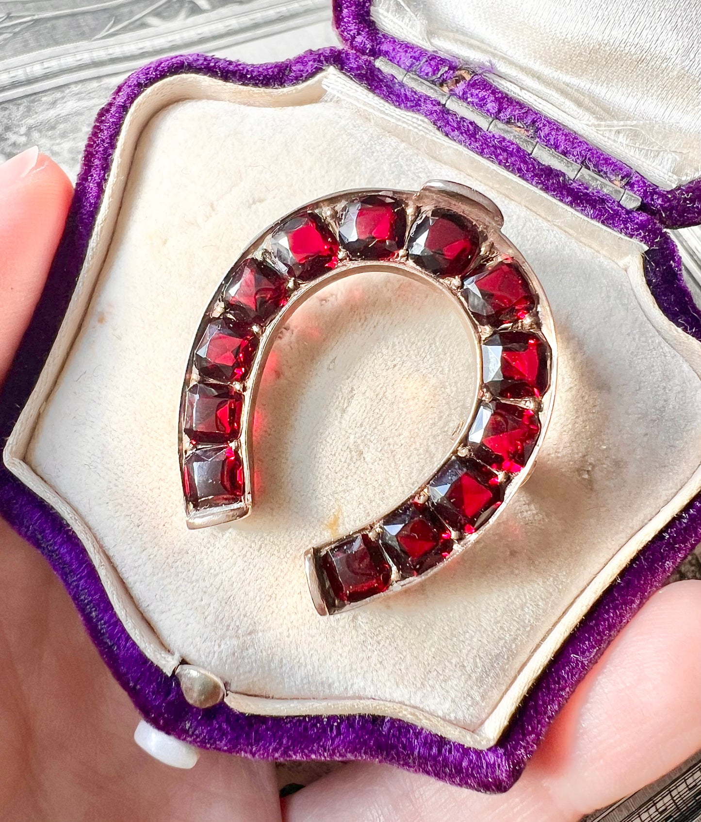 ANTIQUE • Victorian Low Karat Rosy Gold w/ Faceted Garnets Horseshoe Brooch