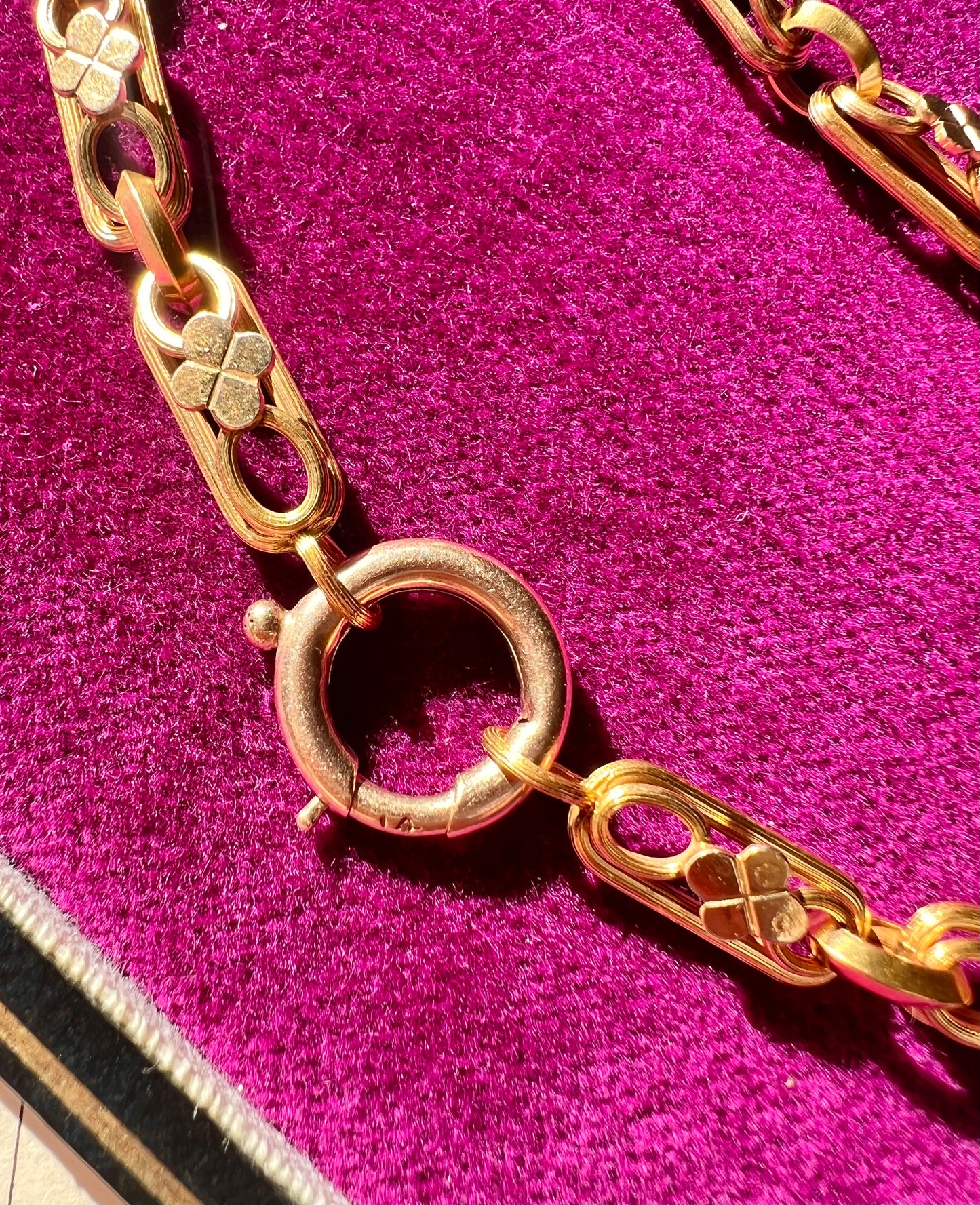 ANTIQUE • Victorian 14k Yellow Gold Ornate Book Chain Collar Necklace