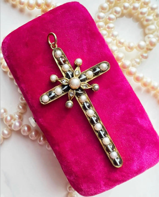 ANTIQUE • Victorian 14k Gold Banded Agate, Pearl & Rosecut Diamond Cross Pendant
