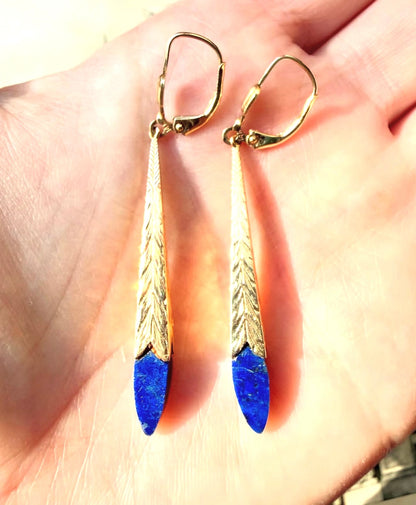 ANTIQUE • Art Deco 14k Yellow Gold Engraved Lapis Lazuli Drop Earrings