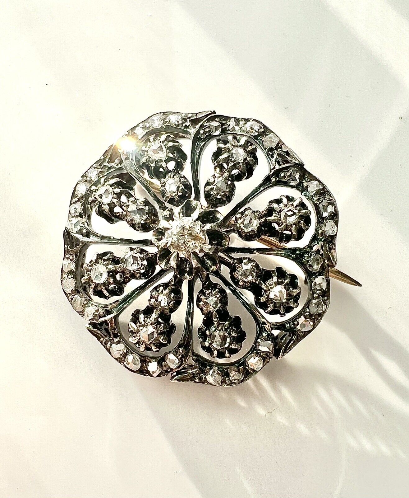 ANTIQUE • Georgian French 18k Gold w/ Silver & Old Cut Diamonds Starburst Brooch