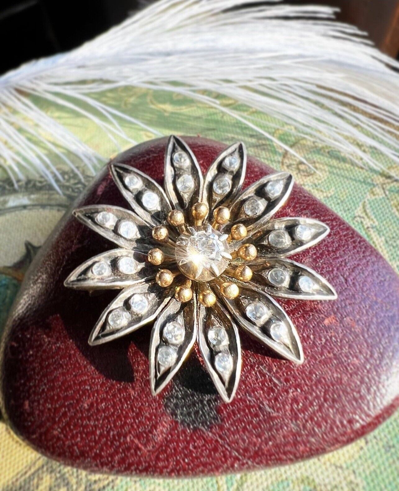 ANTIQUE • Victorian 18k Gold & Silver w/ Rose Cut Diamonds Flower Brooch Pendant