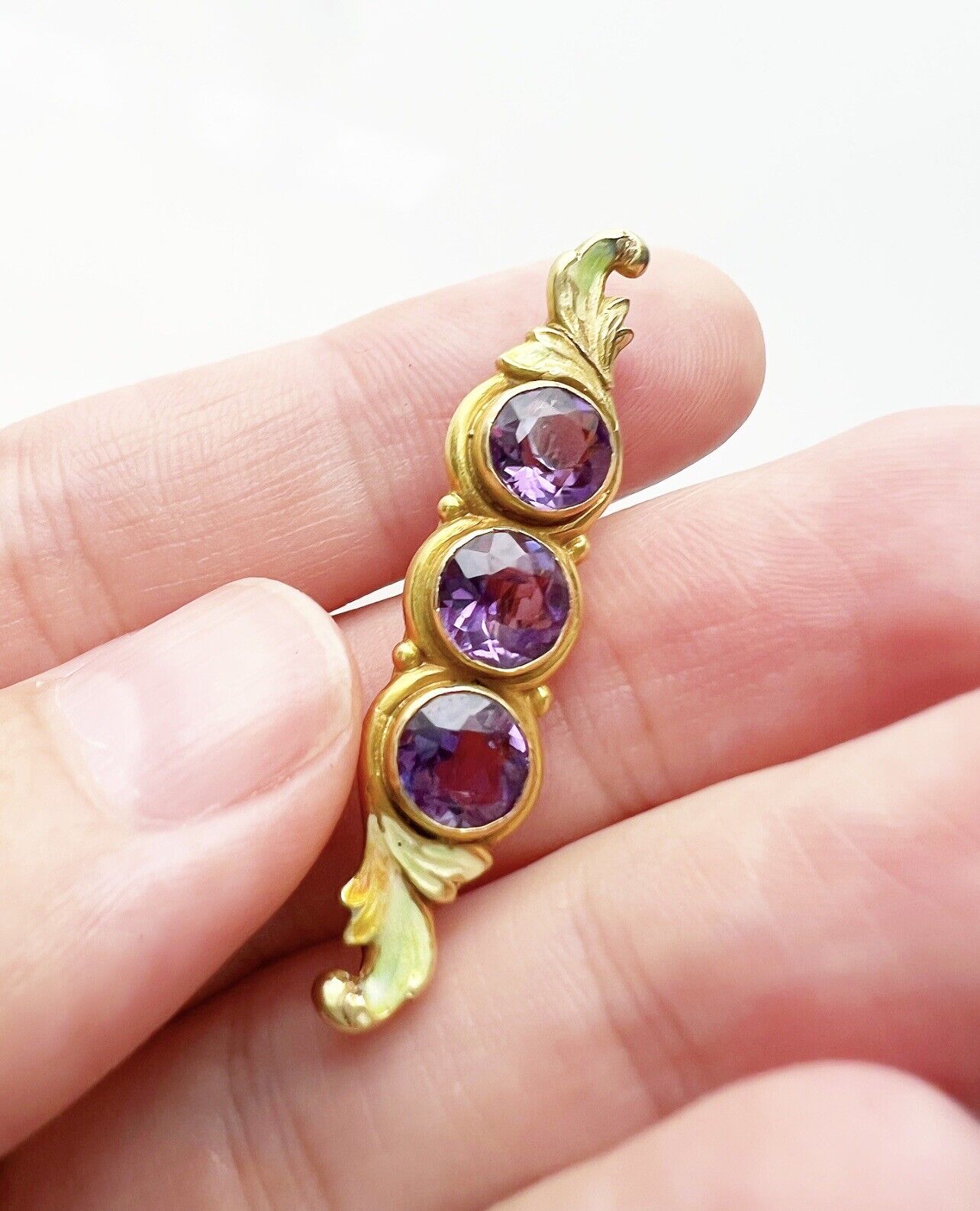 ANTIQUE • Art Nouveau 14k Yellow Gold Amethyst w/ Guilloche Enamel Bar Brooch