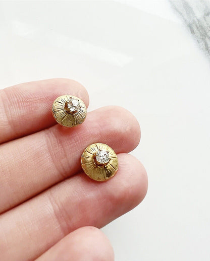 ANTIQUE • Art Nouveau 10k Yellow Gold Old Mine Cut Diamond Flower Stud Earrings