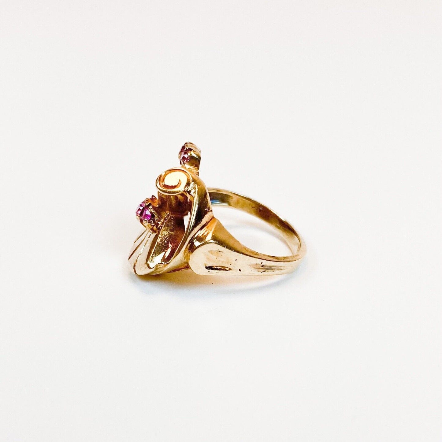 ANTIQUE • Art Nouveau 10k Yellow Gold & Ruby Fan Cocktail Ring Sz. 5.5