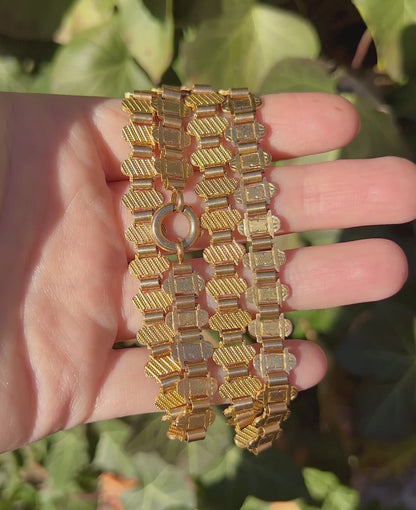 ANTIQUE • Victorian 9ct Yellow Gold Reversible Engraved Book Chain Collar Necklace