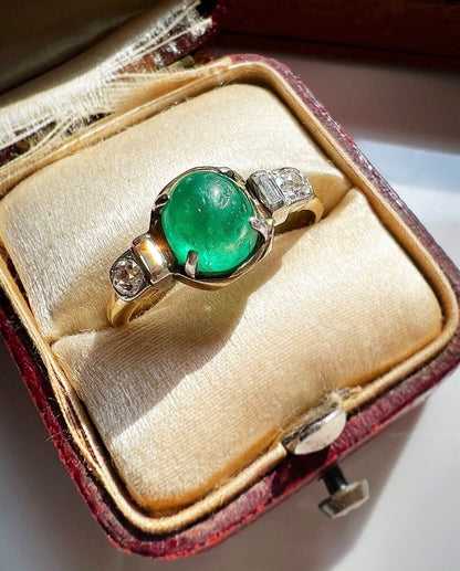 ANTIQUE • Art Deco Two-tone 14k w/ Emerald, OMC Diamond & Baguette Diamond Ring